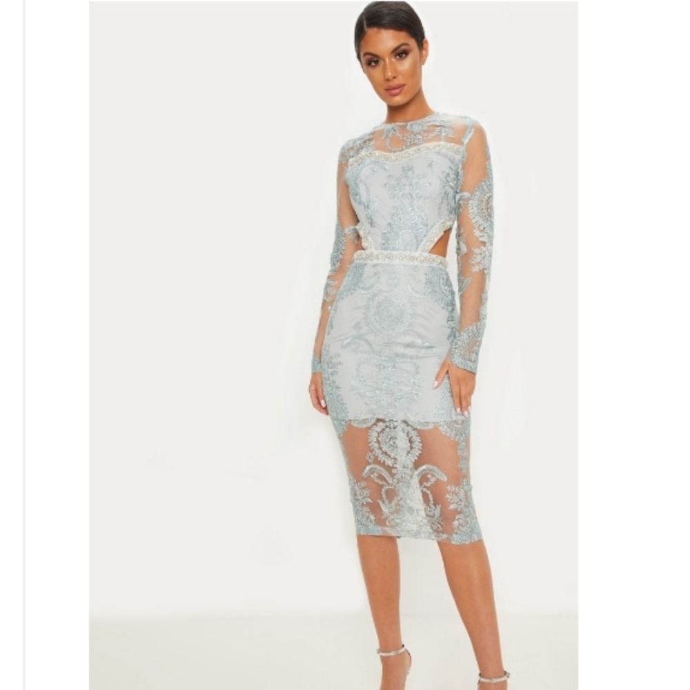 [NWT] Pretty Little Thing Grey Cut Out Midi Dress